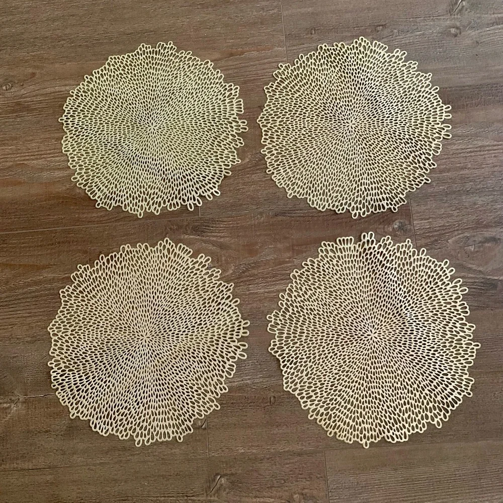 Mainstays Blossom floral viny table placemats